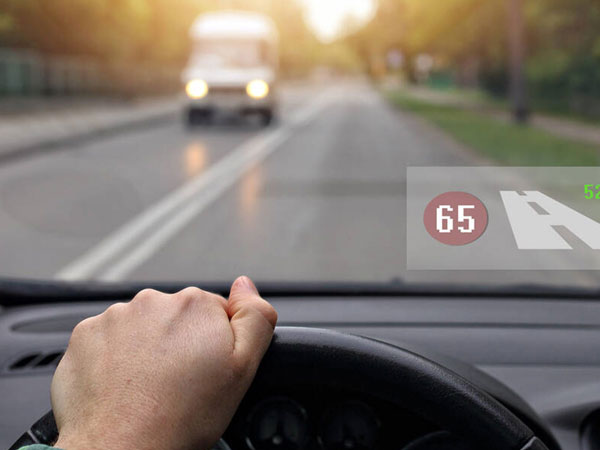 9 thủ thuật lái xe tiết kiệm nhiên liệu không phải ai cũng biết