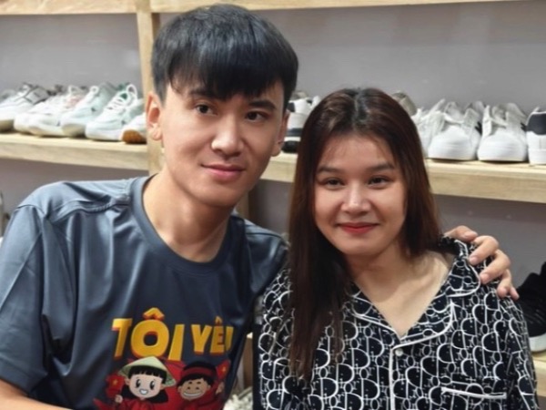 Mê cô gái bị liệt tứ chi, kỹ sư Trung Quốc bỏ việc nghìn đô, đóng cửa nhà riêng sang Việt Nam ở rể