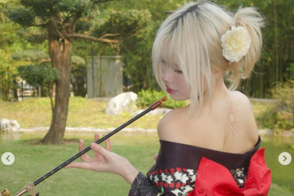 'Flex' gia tài, fan nữ của Độ Mixi khiến kênh chat FA náo loạn