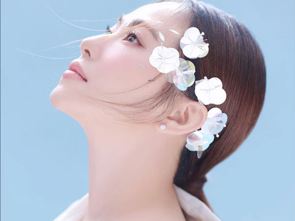 Đời thăng trầm của nữ ca sĩ Việt nổi tiếng, bỏ bạn trai nhạc sĩ, một mình ra nước ngoài sinh con
