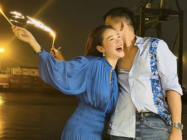 Minh Hằng lộ vết bầm tím trên mặt, nói gì khi bị hỏi chơi trò 'tác động vật lý' với chồng đại gia?