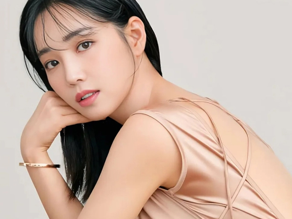 Mỹ nhân bị hơn 100 đoàn phim từ chối vì kém sắc, giờ sự nghiệp vẻ vang đóng toàn bom tấn rating