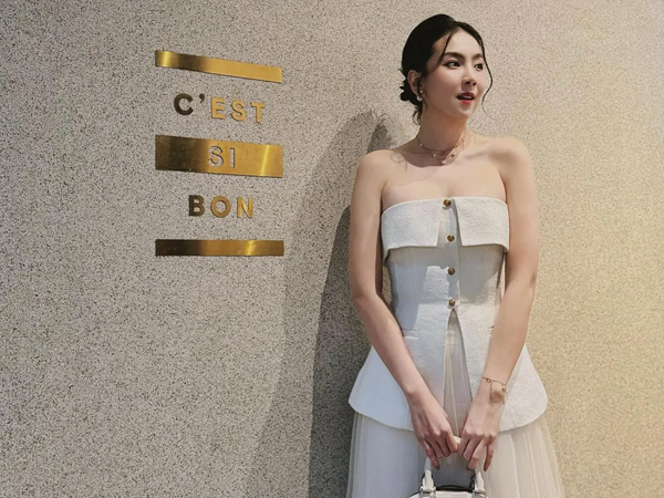 Mai Ngọc chỉ cần diện đồ đen trắng cũng nổi bật, sang ngút ngàn
