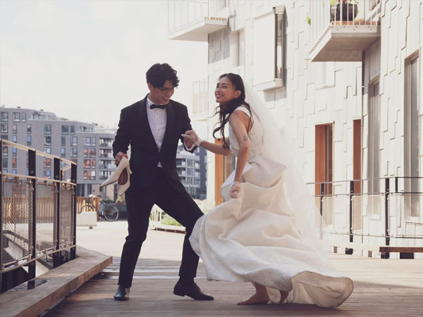 Ngô Thanh Vân nhí nhảnh kỷ niệm ngày cưới bên chồng trẻ