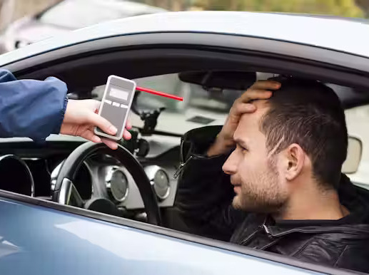 Không uống rượu bia mà thổi nồng độ cồn vẫn lên: Đừng vội trách máy đo bị hỏng, lỗi là do 'nhà máy bia'!
