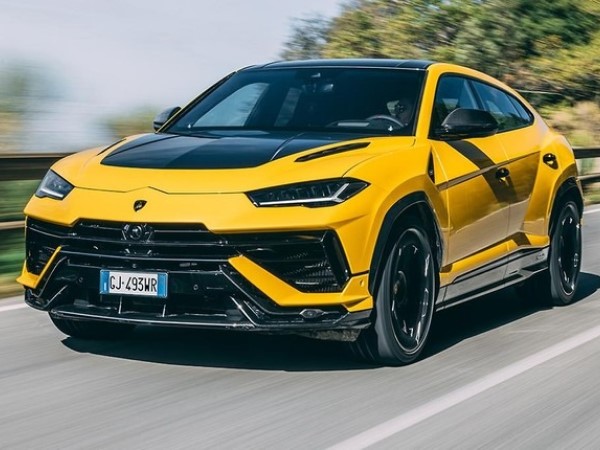 Siêu SUV Lamborghini Urus Performante bị khai tử