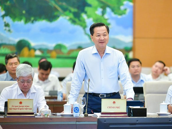 Phó Thủ tướng: 'Chính phủ rất đau đầu về giá vàng'