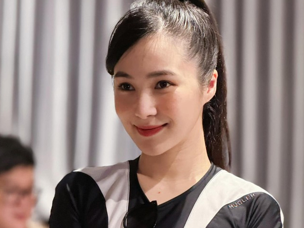Show bị hủy do Hà Nội mưa lớn, Hương Tràm ấn định lịch diễn mới