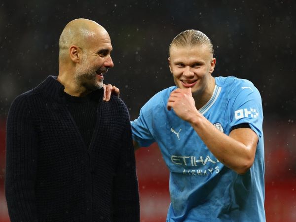 Pep Guardiola lệnh Man City thắng Tottenham, chặn Arsenal lấy cúp