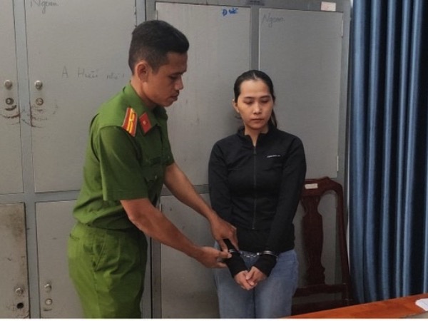 Bắt người phụ nữ ở Kiên Giang lừa 20 tỷ đồng