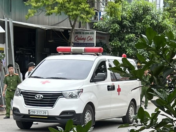Nữ sinh viên nhảy tầng cao tự tử, để lại tin nhắn cho người thân