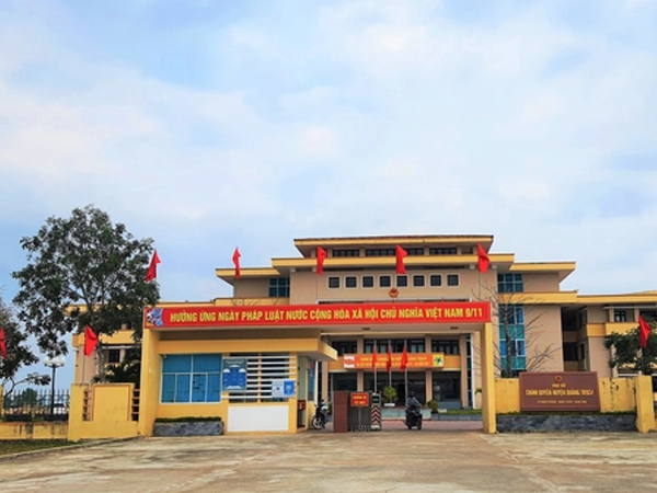 Một trưởng phòng ở Quảng Bình xin thôi giữ chức vụ để làm nhân viên