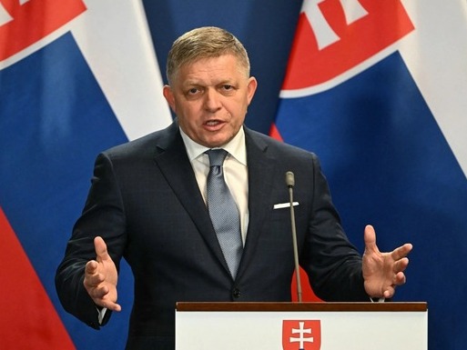 Thủ tướng Fico vừa bị ám sát đã bỏ Ukraine, biến Slovakia thành đồng minh EU hiếm hoi của Nga thế nào?