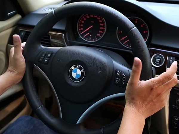 Cách nhận biết thước lái ô tô bị hư hỏng thông qua các dấu hiệu đơn giản