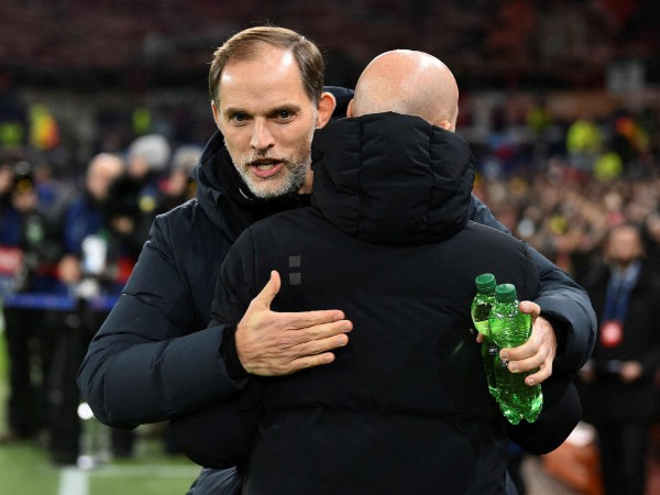 Thomas Tuchel từ chối ở lại Bayern Munich, chờ dẫn dắt MU