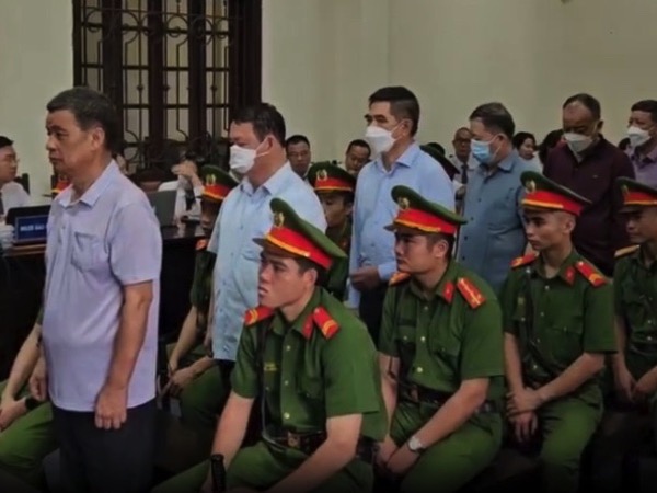 Cựu Bí thư và Chủ tịch tỉnh Lào Cai hầu tòa vì 'tiếp tay' cho doanh nghiệp trục lợi
