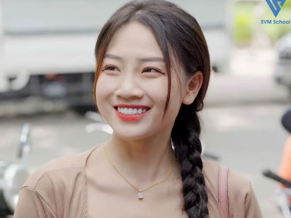 Lan Anh Hà SVM nổi tiếng với series 'chủ tịch giả vờ và cái kết': Cuộc sống hiện tại thế nào?