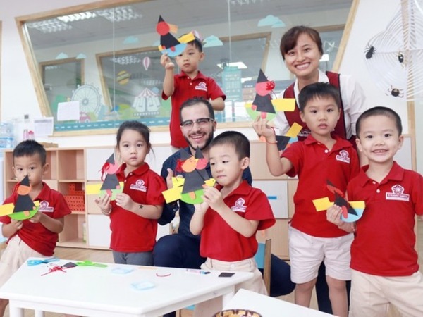 Shark Thủy bị bắt, xuất hiện nhà đầu tư mới tham gia hỗ trợ, vận hành hệ thống trường mầm non STEAMe GARTEN