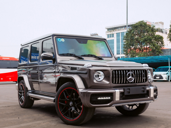 Đại gia Hà Nội tốn hàng trăm triệu 'làm đẹp' Mercedes-AMG G 63 10 năm tuổi