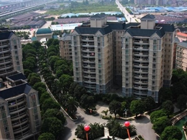 Mua căn hộ 1,2 tỷ đồng rồi để không, 7 năm sau, người đàn ông phát hiện có người sinh sống bên trong: Cảnh sát vào cuộc nhưng vẫn không lấy được nhà