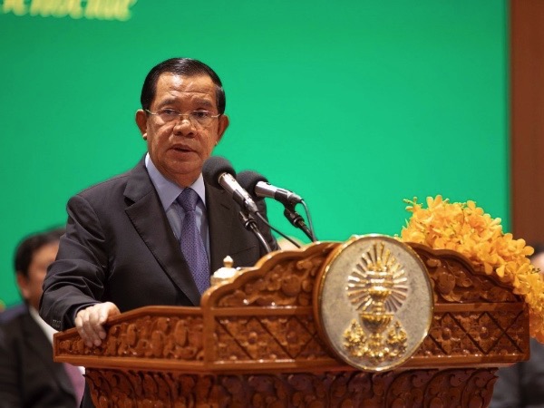 Ông Hun Sen đề nghị một số nước nhận lỗi khi công nhận và ủng hộ Khmer Đỏ