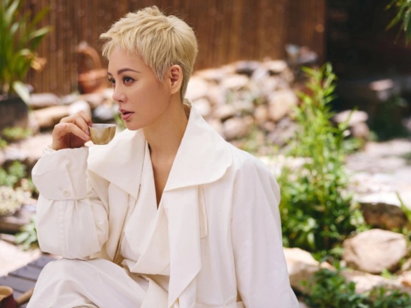 Mỹ nhân 'độc nhất vô nhị của showbiz' trẻ đẹp bất ngờ sau 30 năm, U55 sống cô độc với 3500 tỷ