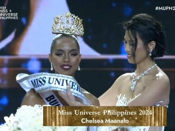 Màn trao vương miện hài hước chưa từng thấy trong lịch sử Miss Universe