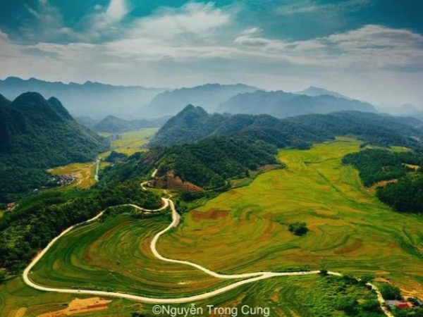 Đi Pù Luông ngắm rừng rậm nguyên sinh, thửa ruộng bậc thang tuyệt đẹp