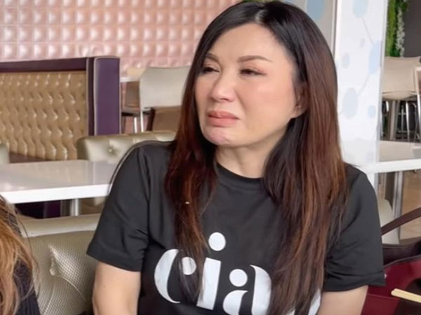 Vợ cũ Bằng Kiều chia sẻ về bà xã Đức Tiến: 'Mỗi lần gọi điện đều thấy con gái hét lên sao mẹ khóc'