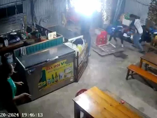 Đâm bạn nhậu tử vong chỉ vì mâu thuẫn trong việc sử dụng lưới đánh cá