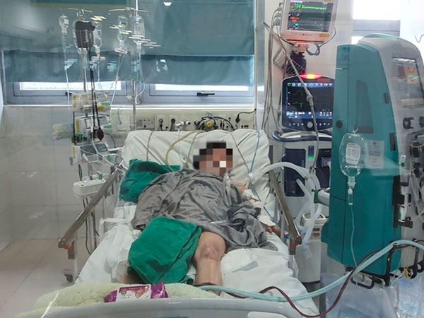 Vụ cháy ở Trung Kính: 3 người xuất viện, cụ bà 84 tuổi đang được lọc máu