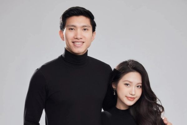 Đoàn Văn Hậu học làm 1 việc 'nhìn thì dễ mà làm rất khó' cận ngày sinh nở của Doãn Hải My
