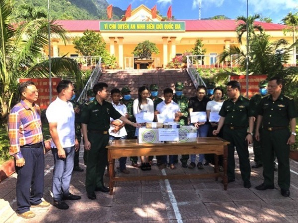 Triệt phá đường dây vận chuyển ma tuý 'khủng', thu giữ 100 bánh heroin
