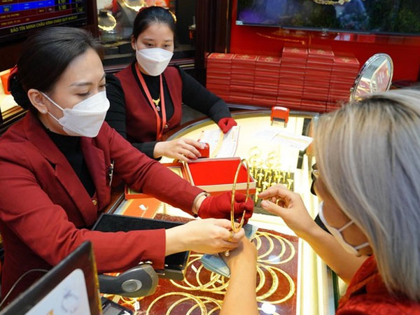 Bình ổn thị trường vàng: Chỉ có thể nhập khẩu, xóa độc quyền