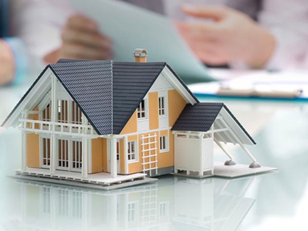 Nhìn cảnh chị gái tiêu hết tiền tiết kiệm của gia đình 6 người để mua căn hộ có quyền sở hữu 70 năm và trả nợ cho ngân hàng 30 năm, tôi thấy họ quá khổ!