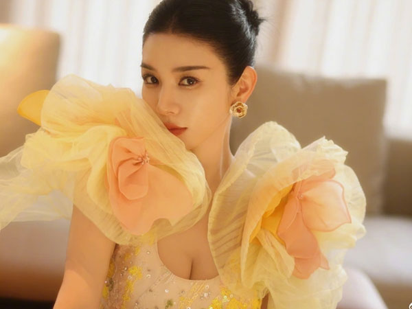 Mỹ nhân 2500 ngày không ai mời đóng phim, sự nghiệp điêu đứng vì mang danh 'người đàn bà hư hỏng'