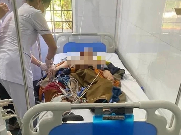 Vụ người đàn ông đi theo ông Thích Minh Tuệ tử vong vì sốc nhiệt: Đang xác minh nhân thân để thông báo đến gia đình