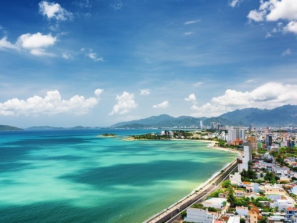Nha Trang lọt top 8 bãi biển lý tưởng nhất thế giới để nghỉ dưỡng