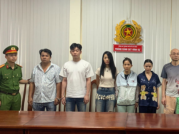 Tìm 1 người Hàn Quốc liên quan đường dây mua bán dâm cao cấp ở TPHCM