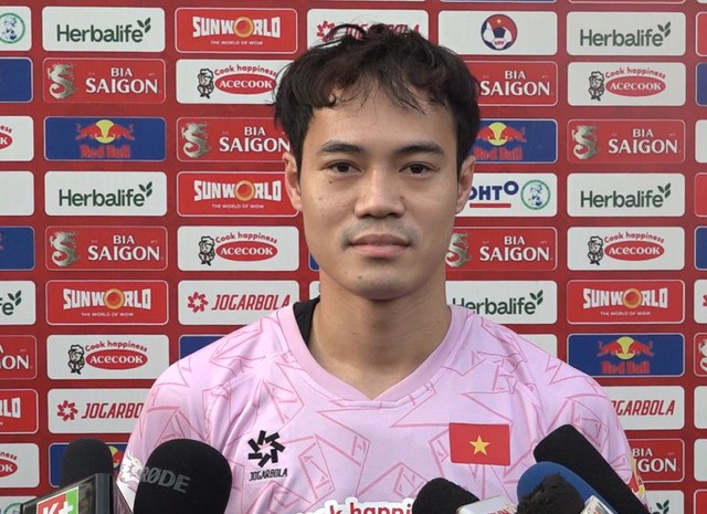 Văn Toàn lên tiếng khi Công Phượng không được gọi, chỉ thẳng thế khó của HLV Kim Sang-sik ở ĐTVN