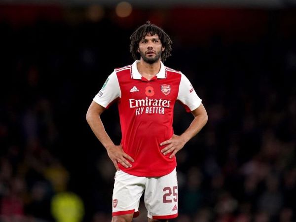 Arsenal thông báo thanh lý 19 cầu thủ