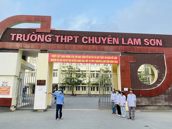 Thí sinh thi trường chuyên ở Thanh Hóa phúc khảo từ 1 lên 9 điểm