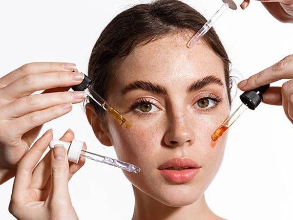 Tự chế serum nuôi dưỡng làn da trong như thủy tinh