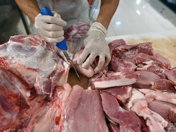 Nhập khẩu giảm, giá thịt lợn tăng lên mức cao nhất trong 2 năm
