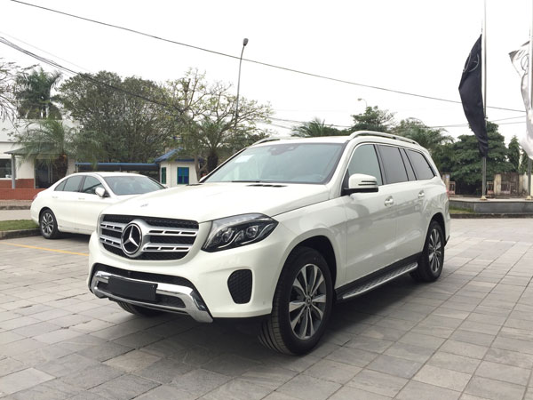 Ngân hàng bất ngờ giảm giá cực mạnh chiếc xe sang siết nợ