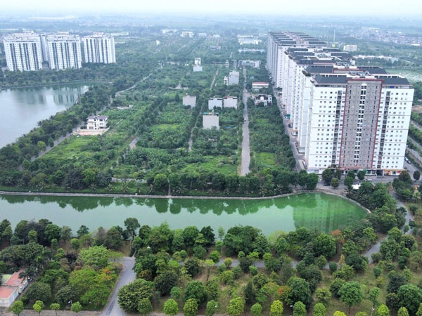 Cọc tiền tỷ mua liền kề ở Hà Nội, khách phát hiện chủ đầu tư tự ý 'xé' quy hoạch