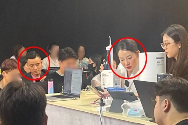 Quyền Leo Daily lộ vẻ thất thần trong studio cuối phiên live kéo dài chưa từng có: 'Vợ chồng mình thất bại rồi'