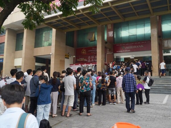 Vì sao phải can thiệp giá vàng?