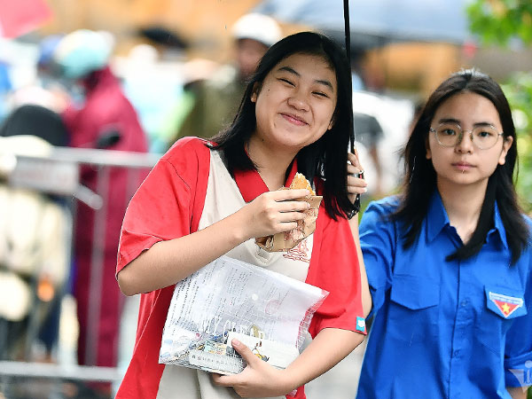 Đáp án tham khảo môn Toán thi lớp 10 Hà Nội năm 2024