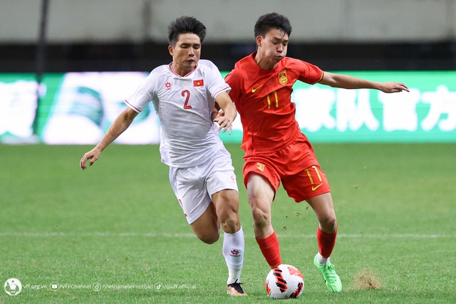 U19 Việt Nam 1-2 U19 Uzbekistan: Màn trình diễn đáng khen ngợi của U19 Việt Nam
